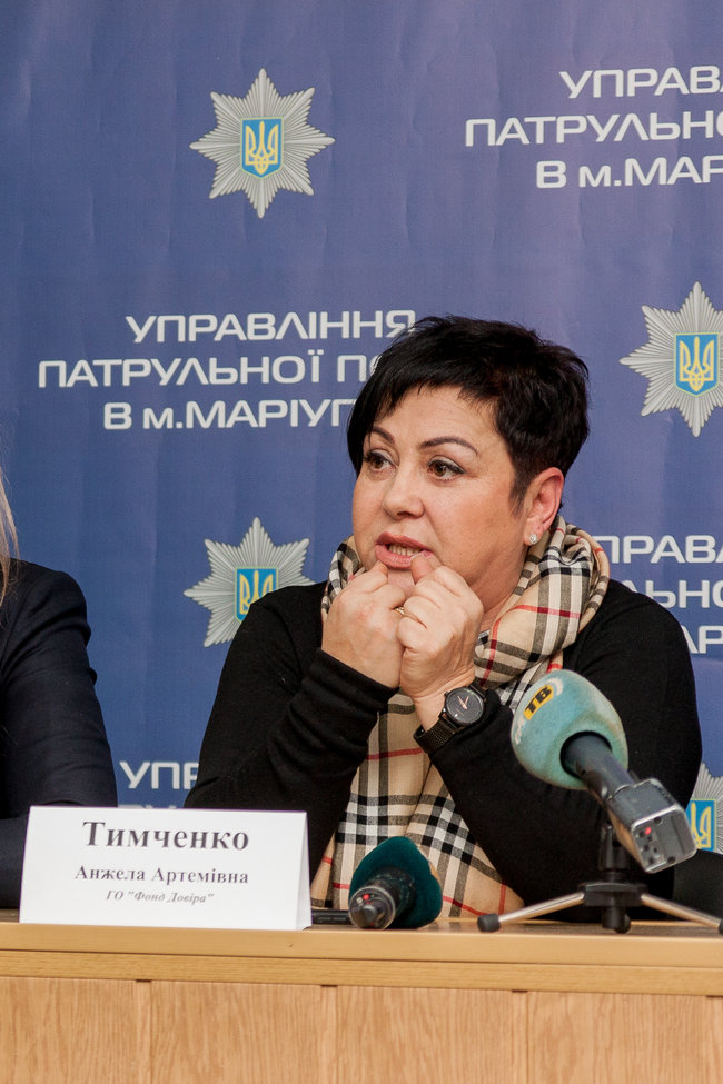 Проект навчання патрульних мові жестів стартував у Маріуполі 03