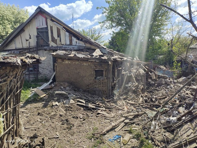 As result of Russian attacks and bombings in Donetsk region today killed at least 9 people, 2 - are wounded, - Kyrylenko 02