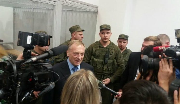 Court released former Justice Minister Lavrynovych from custody. PHOTO