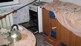 В Луганске взорвалась квартира. Погибшего выбросило взрывной волной в окно с 9-го этажа. ФОТорепортаж.