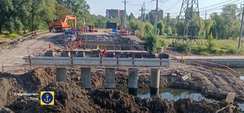 Оккупанты остановили течение реки Кальчик в Мариуполе, - Андрющенко 01