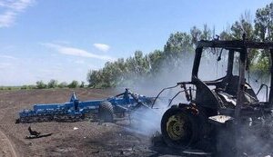 Страшна ціна хліба 2022 року: Знищена снарядами та мінами окупантів сільгосптехніка. ФОТОрепортаж