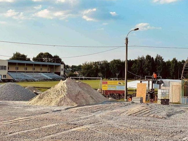 У Городищі на Черкащині реконструюють шкільний стадіон, - ОДА 02