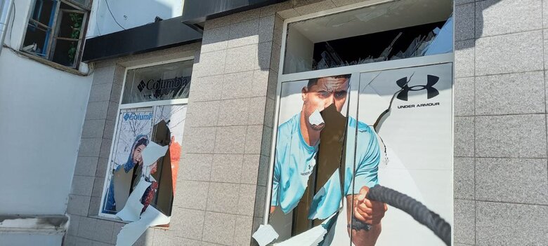 Последствия вчерашнего удара по Краматорску: повреждены 7 жилых домов и 2 объекта инфраструктуры 04