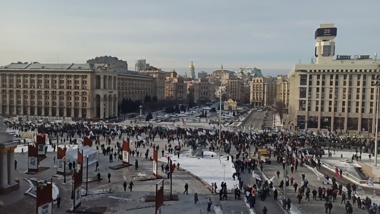Учасники мітингу SaveФОП розпочали ходу у центрі Києва 23