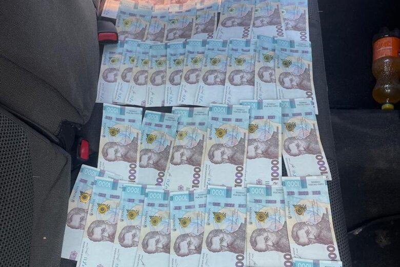 В Одесской области задержали мошенника, который под видом благотворительности пытался подкупить военного