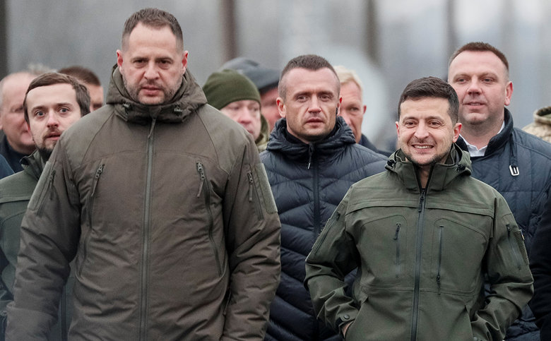 2 роки Єрмака: як права рука Зеленського керує країною, не вилізаючи зі скандалів 05