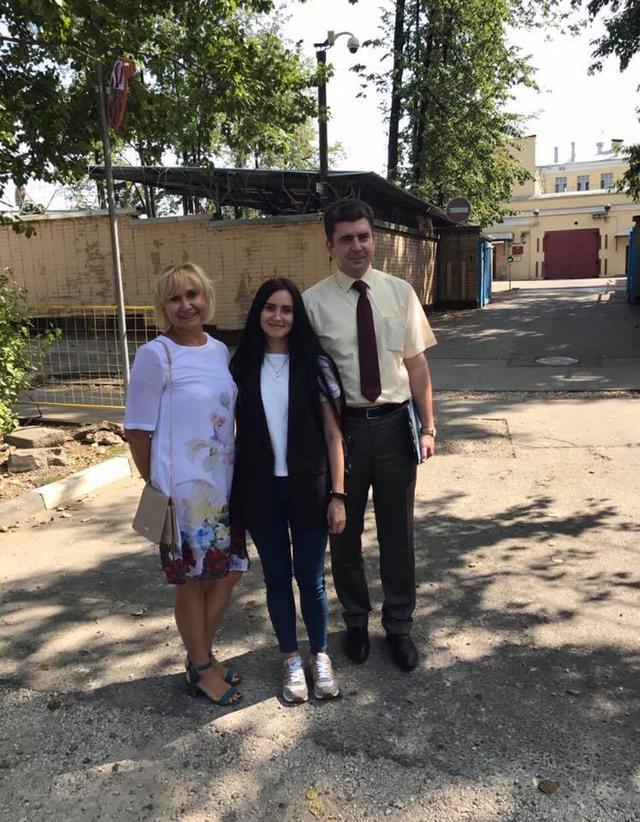 Сущенка в московському СІЗО відвідали дружина і дочка, - адвокат 01