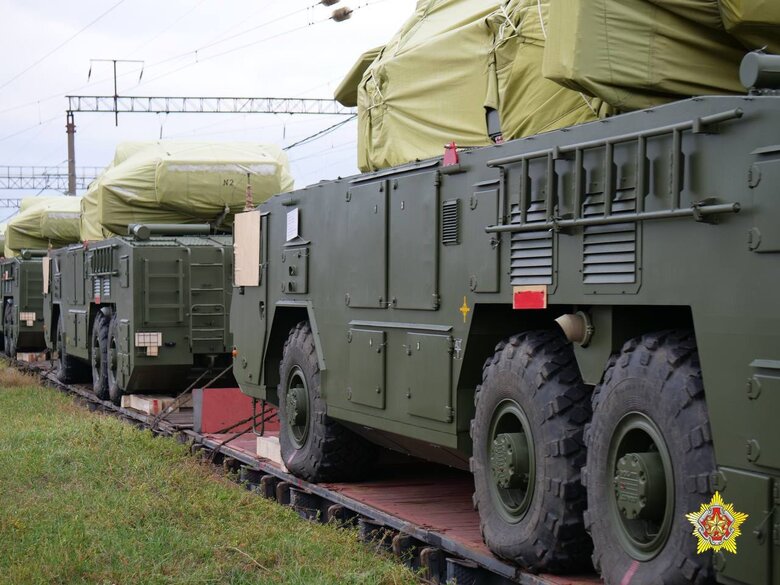 Білорусь отримала від РФ батарею ЗРК "Тор-М2", що прикриватиме Мінськ