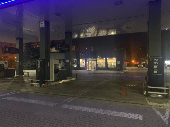 ДФС та СБУ одночасно перевірили 106 АЗС Glusco: Діяльності не зафіксували, доступ до колонок обмежений 10
