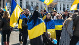 українці