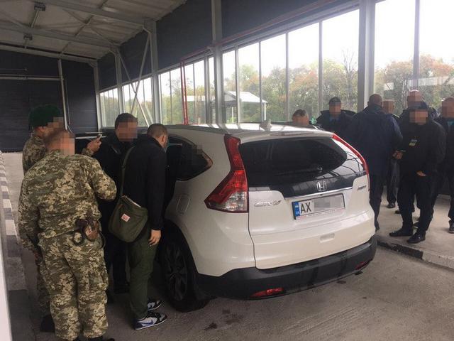 СБУ пресекла деятельность группировки контрабандистов сильнодействующих стероидов на Харьковщине 01