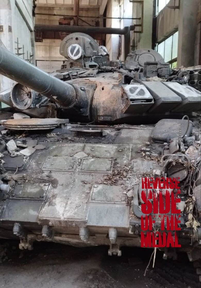 Удар по российскому Т-72Б с ПТУР: Командир танка погиб 01