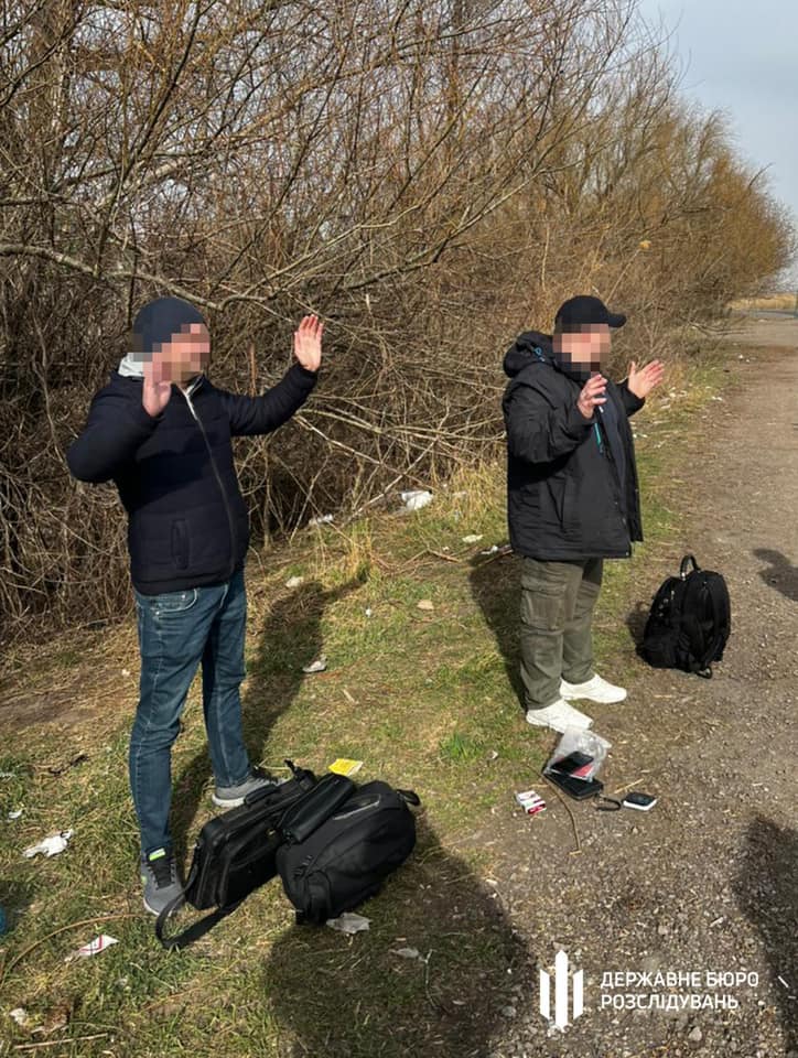 В Одеській області тероборонівець за 5 тис. євро переправляв призовників за кордон 01