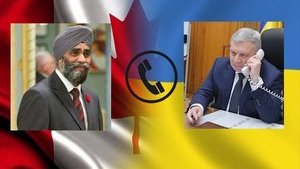 Таран обсудил скопление войск РФ на границе с министром обороны Канады Саджаном