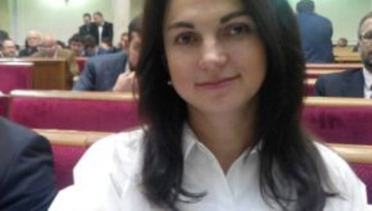 Голова комітету ВР у закордонних справах Ганна Гопко: "2016-го нам треба повернути Донбас.Не можна дозволити, щоб був заморожений конфлікт"