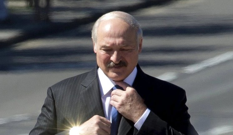 У Лукашенка є 7 резиденцій, Boeing 767 за $100 млн та елітний автопарк, - розслідування. ФОТОрепортаж