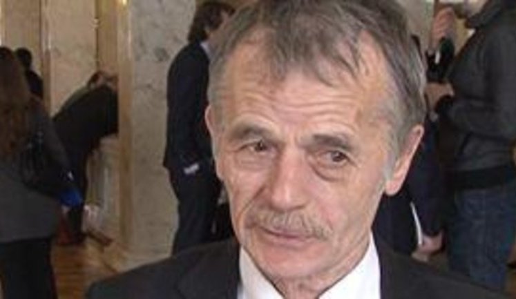 Джемилев предупредил о возможности большого кровопролития в Крыму и на юге Украины