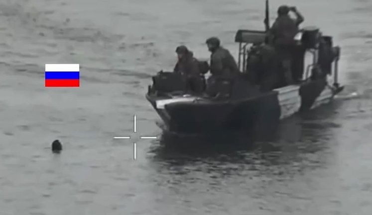 Украинские дроны ликвидировали 15 оккупантов во время попытки десантирования на остров. ВИДЕО