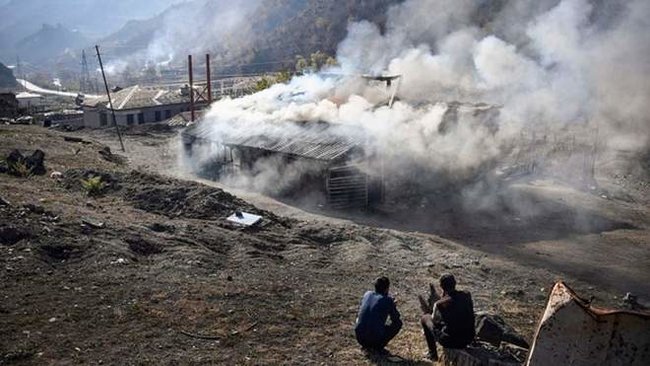 Вірмени спалили село Чарактар у Карабасі, але Азербайджан його так і не зайняв 01