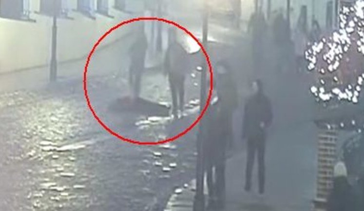 Полиция Киева задержала мужчину, зарезавшего в новогоднюю ночь прохожего на Андреевском спуске. ВИДЕО