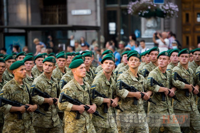 Репетиция военного парада 20 августа 15