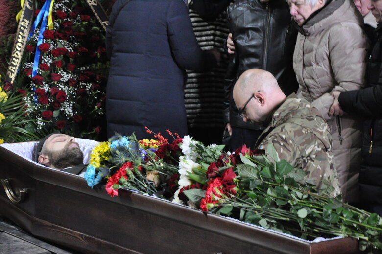 Із режисером монтажу Віктором Ониськом, який загинув у боях за Україну, попрощалися у Києві 02