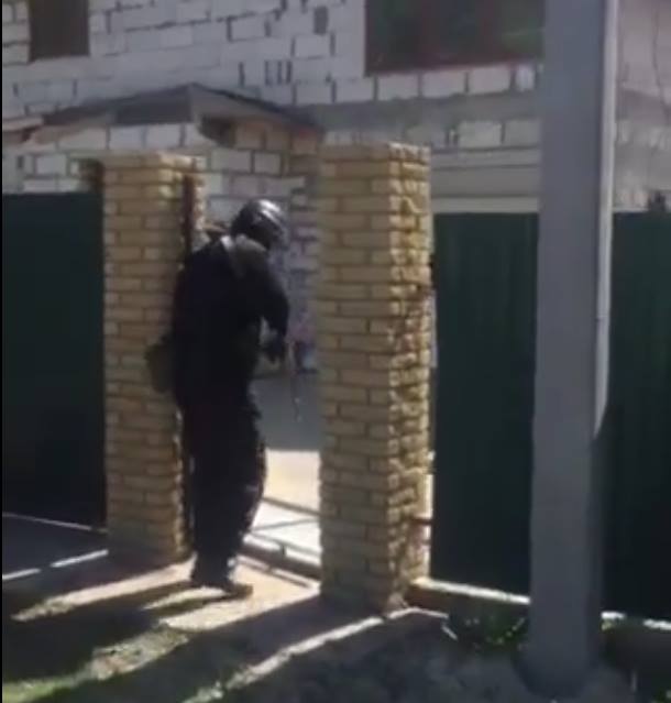 Спецназ звільнив бізнесмена, якого викрали заради викупу 01