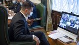 Более 670 млн грн уже поступили в медучреждения для выплаты врачам повышенной зарплаты за сентябрь, - Шмыгаль