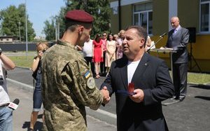 Полторак нагородив військовослужбовців 148-го окремого гаубичного самохідно-артилерійського дивізіону. ФОТОрепортаж