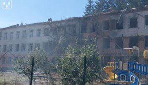 Ворог ударив КАБом по навчально-виховному комплексу в Сумах: відомо про 11 постраждалих, серед яких троє дітей. ФОТОрепортаж (оновлено)