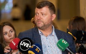 "Одкровення" Богдана не дивився. Це якийсь художній жанр, серіал, а не політика, - Корнієнко. ВIДЕО