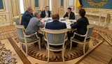 Зеленський зустрівся з представниками кримськотатарського народу: обговорили питання політв