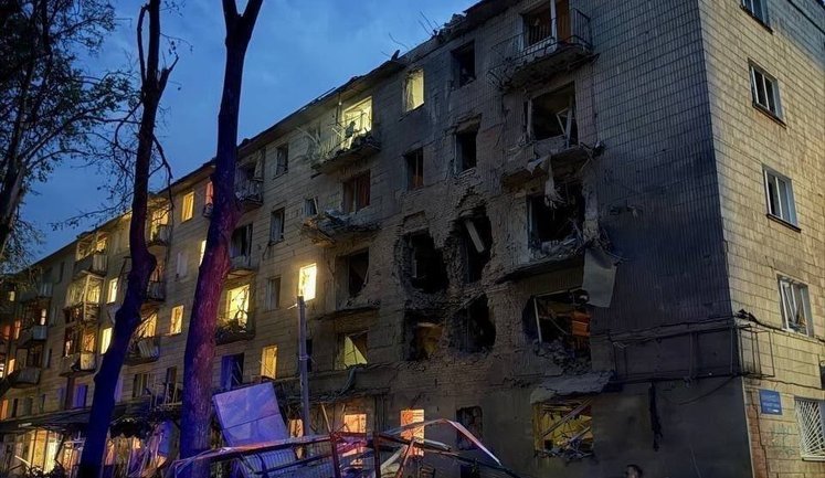 РФ ударила по Сумам КАБами и БПЛА: 4 погибших, среди них 5-летняя девочка, 27 пострадавших. ФОТО