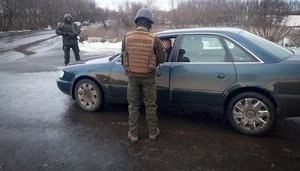 На блокпості на Луганщині затримали 62-річного бойовика, - штаб ООС