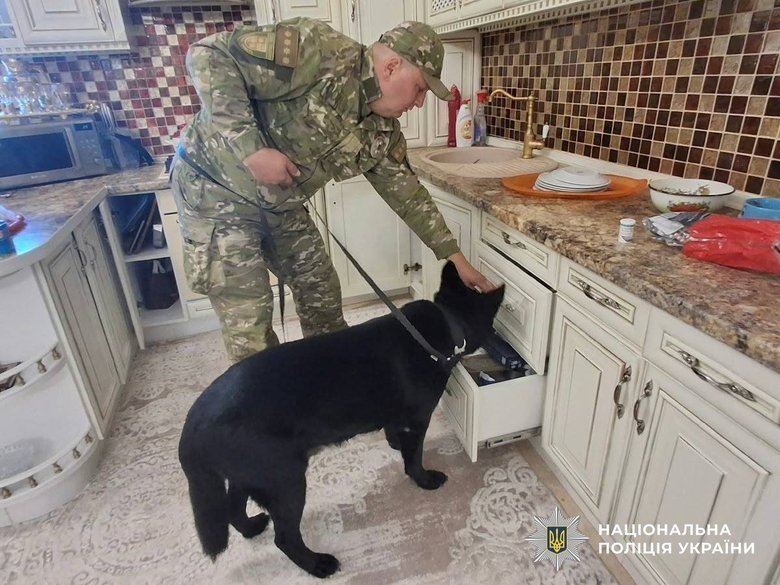 87 searches and two drug laboratories: the National Police carried out a special operation codenamed ‘Breaking Bad’