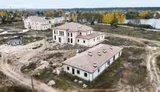Details of the construction of Dynasty: the land was purchased much cheaper