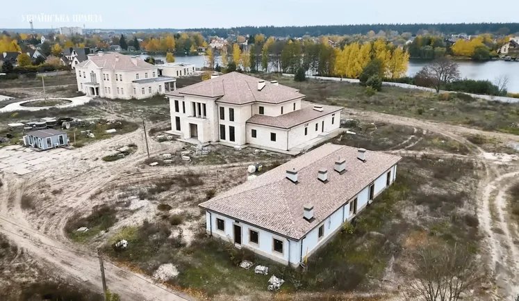 Land for construction of "Dynasty" was purchased at price five times lower