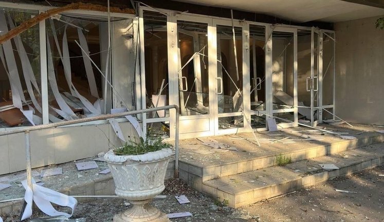 Сутки в Донецкой области: более 850 атак, 2 погибших и 21 раненый. ФОТОРЕПОРТАЖ