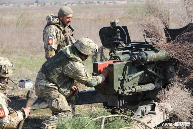 Підмочений порох та іржаві капсулі. Хто заробляє на пострілах для Рапіри? 01