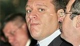 Социологи подали на Добкина в суд