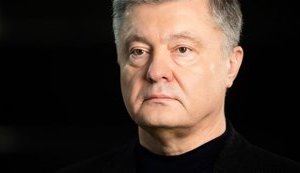 Надзвичайний стан не зупинить коронавірус, але остаточно покладе економіку, - Порошенко