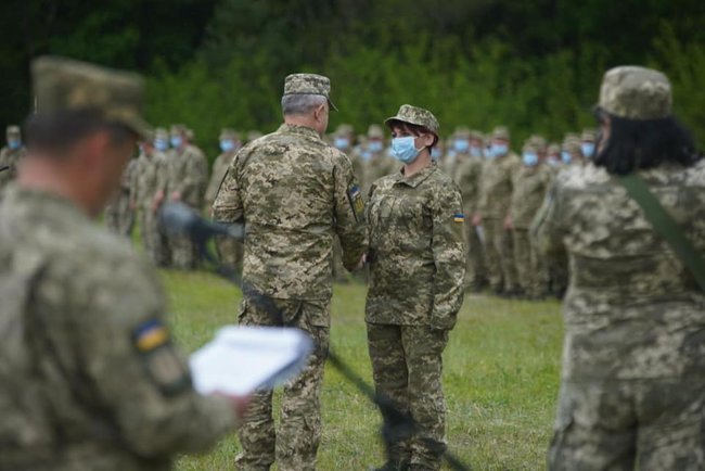 Сенсаційно висока явка резервістів - понад 100%! - голова Чернігівської ОДА, дружина головнокомандувача ЗСУ Ганна Коваленко дала оцінку маневрам зборів бригади ТРО 01