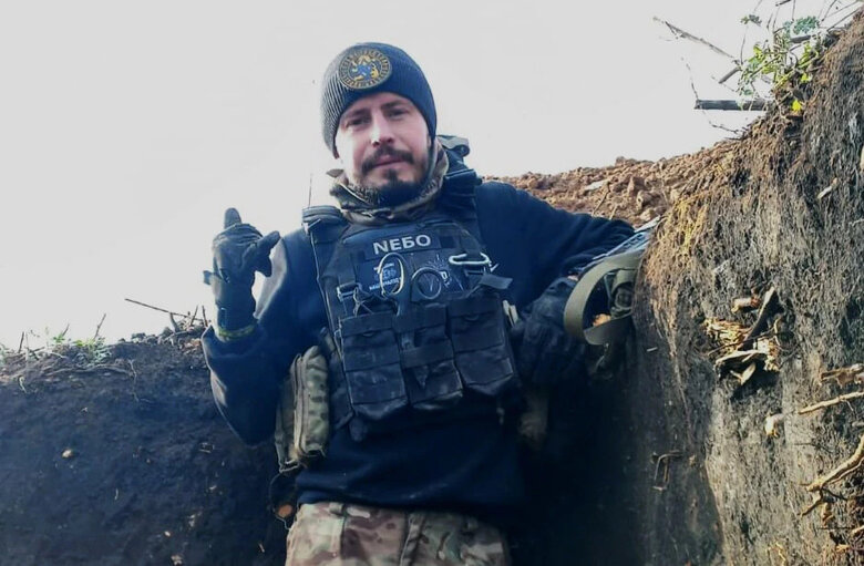 Український поет Михайло Небо Микусь загинув на війні