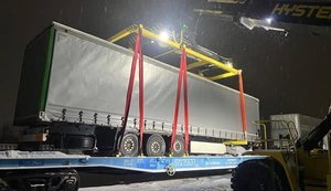 "Укрзалізниця" вперше відправила контрейлерний поїзд до Угорщини