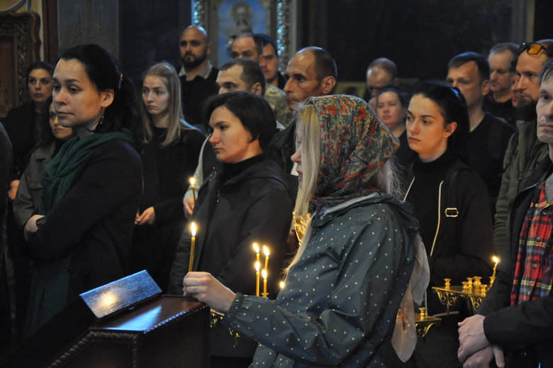 З журналістом та військовослужбовцем Олександром Маховим попрощалися в Києві 05 З журналістом та військовослужбовцем Олександром Маховим попрощалися в Києві 05