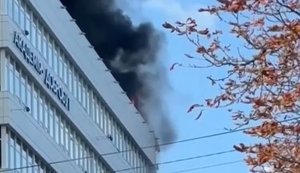 Новая атака РФ на Киев: в Шевченковском районе попадание в админздание, где размещается "Добробут". ВИДЕО
