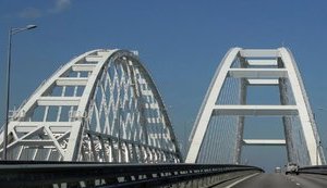 Мининфраструктуры планирует строить в Украине платные мосты