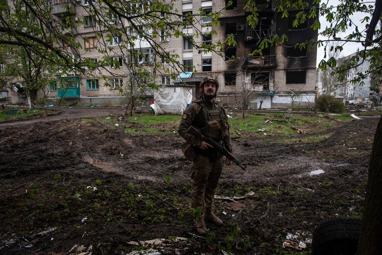 Бахмут. Супротив триває, - 93 ОМБр Холодний Яр 06