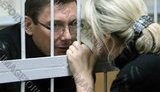 Жена Луценко: По словам персонала, 3-4 дня, возможно, что Юра выдержит на ногах.